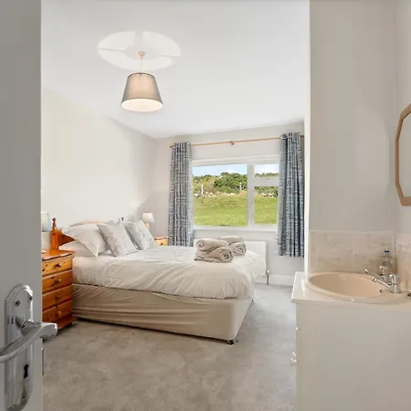 Mourneen Cottage, Dom wakacyjny *